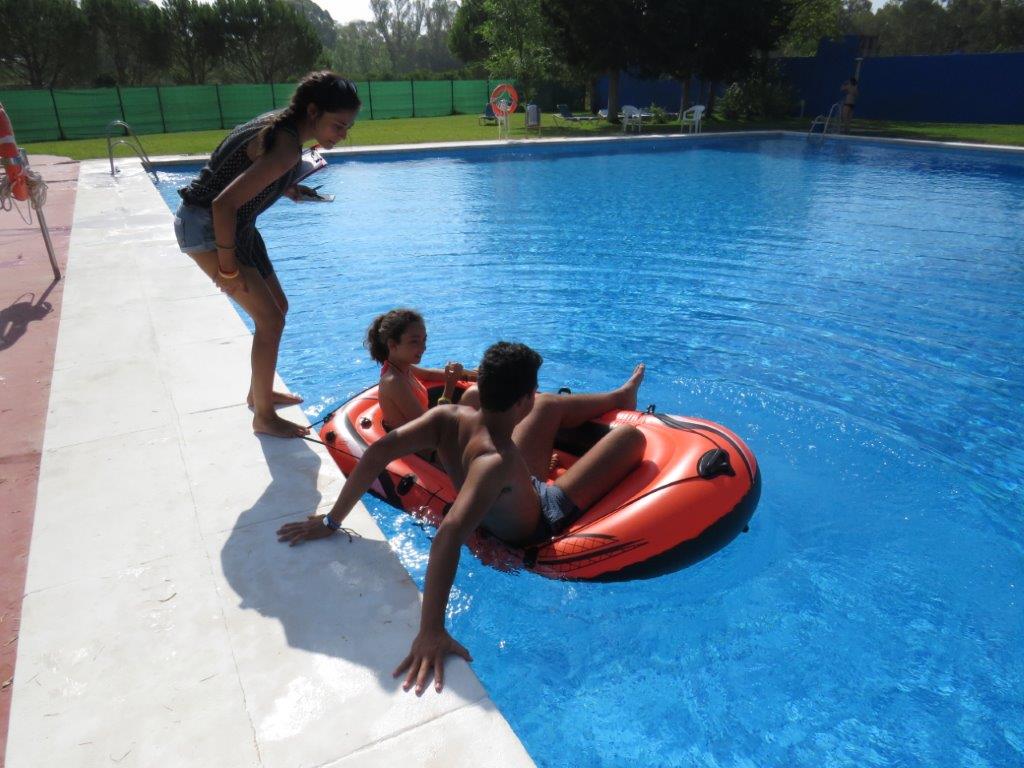 Village Camps International Summer Camp Chiclana, Spain 2017-07-28 https://www.villagecamps.com/journals_admin/images/1833-4568-GOPR1237 (24).jpg